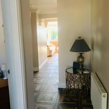 Maggie Janes Carlingford Omealth * O Meith