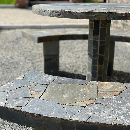 Maggie Janes Carlingford Omealth * O Meith