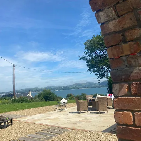 Maggie Janes Carlingford Omealth Tatil Evi *