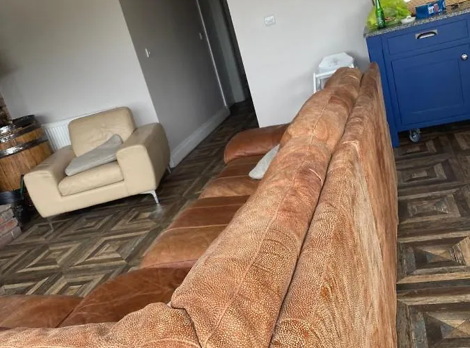 Maggie Janes Carlingford Omealth O Meith