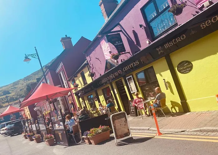 Maggie Janes Carlingford Omealth O Meith