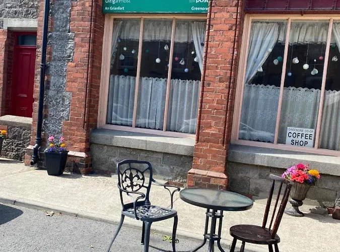 Maggie Janes Carlingford Omealth * O Meith